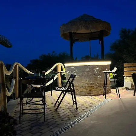 Villa Momentum με θέα,πισίνα, ανεξάρτητοι χώροι